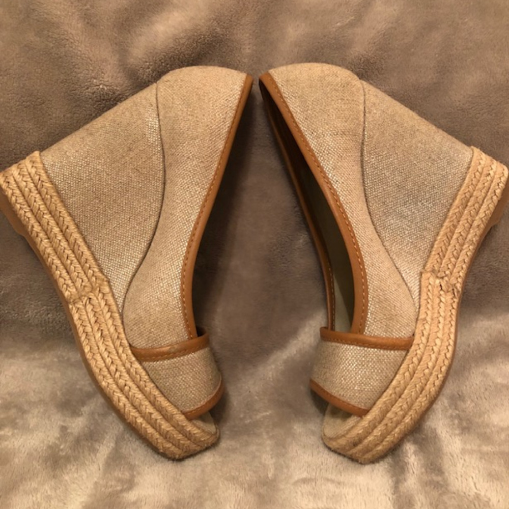 Tory Burch Majorca Logo Wedges - Natural/Royal Tan